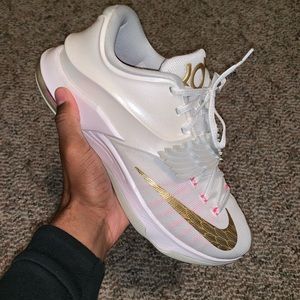 KD 7 “Aunt Pearl”